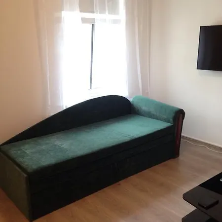 Apartment Odra 10 *